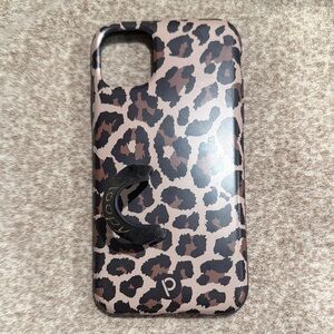 Loopy Case Leopard Print Phone Case with Black Loop